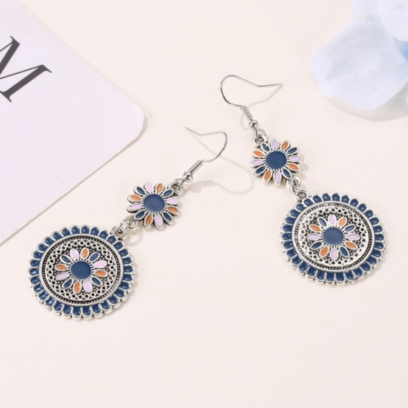 Floral Earrings - Picture 3 of 10